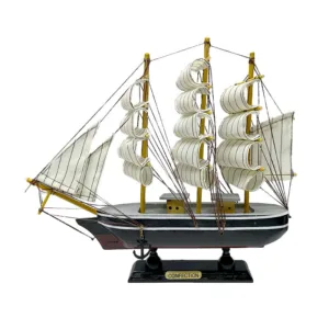 Figura Decorativa Barco Pirata Negro Mediano
